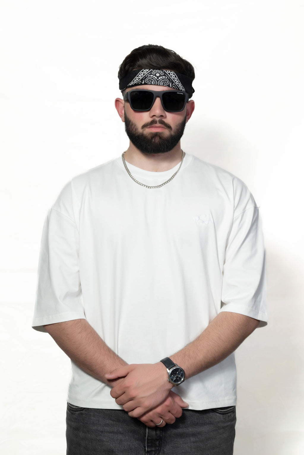 White cropped T-shirt