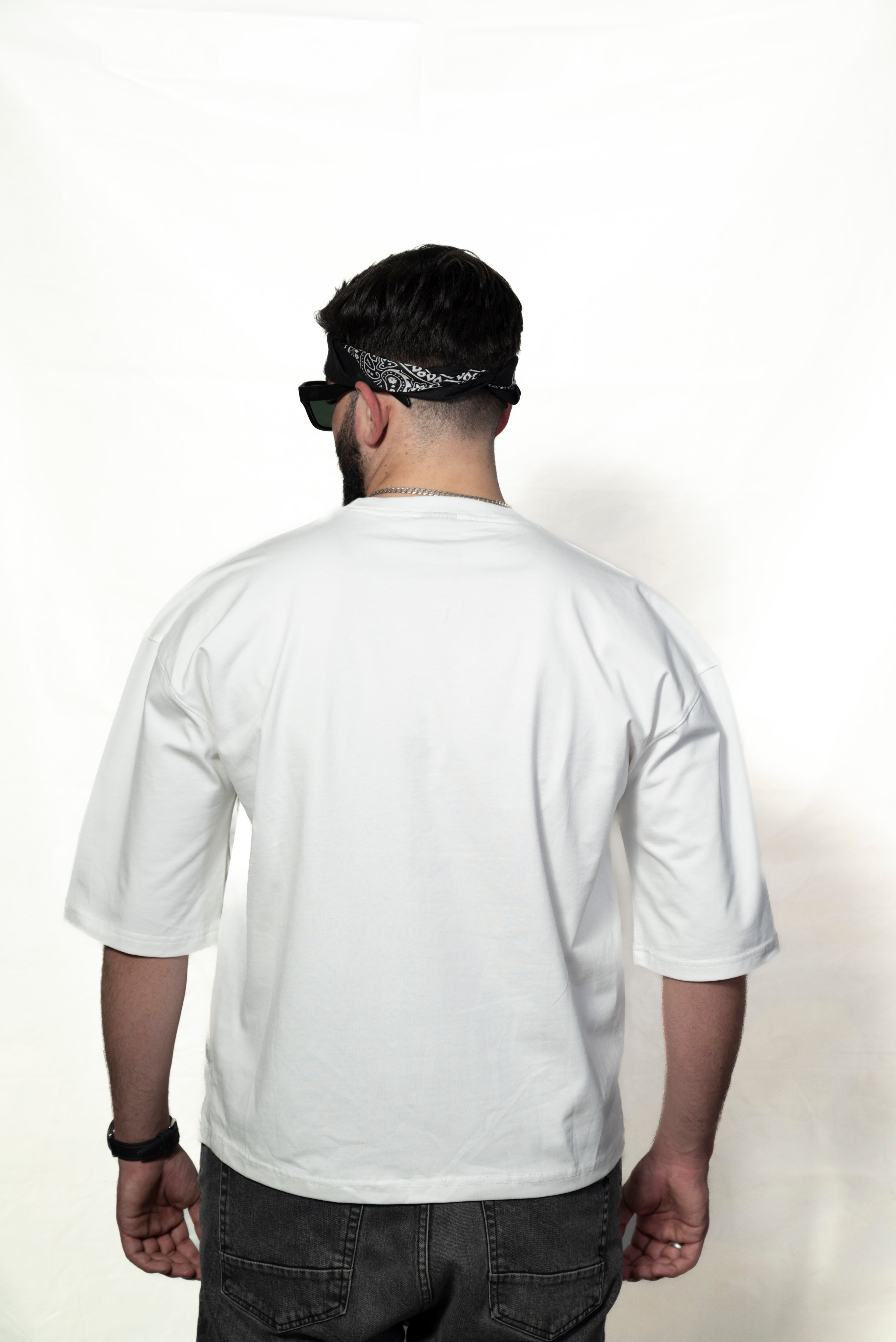 White cropped T-shirt