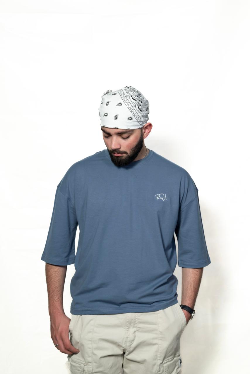 Blue cropped T-shirt